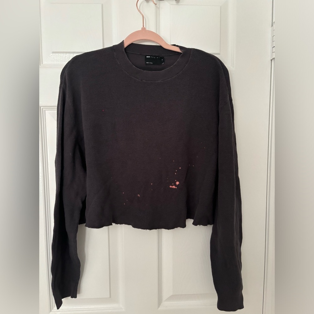 distressed Urban Outfitters long sleeve crop top.
